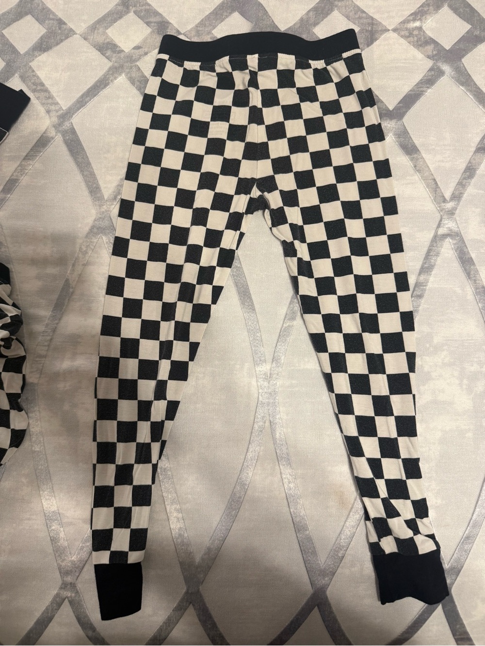 Kids Black & White Checkered Bamboo Pajama Set - Picture 5 of 8